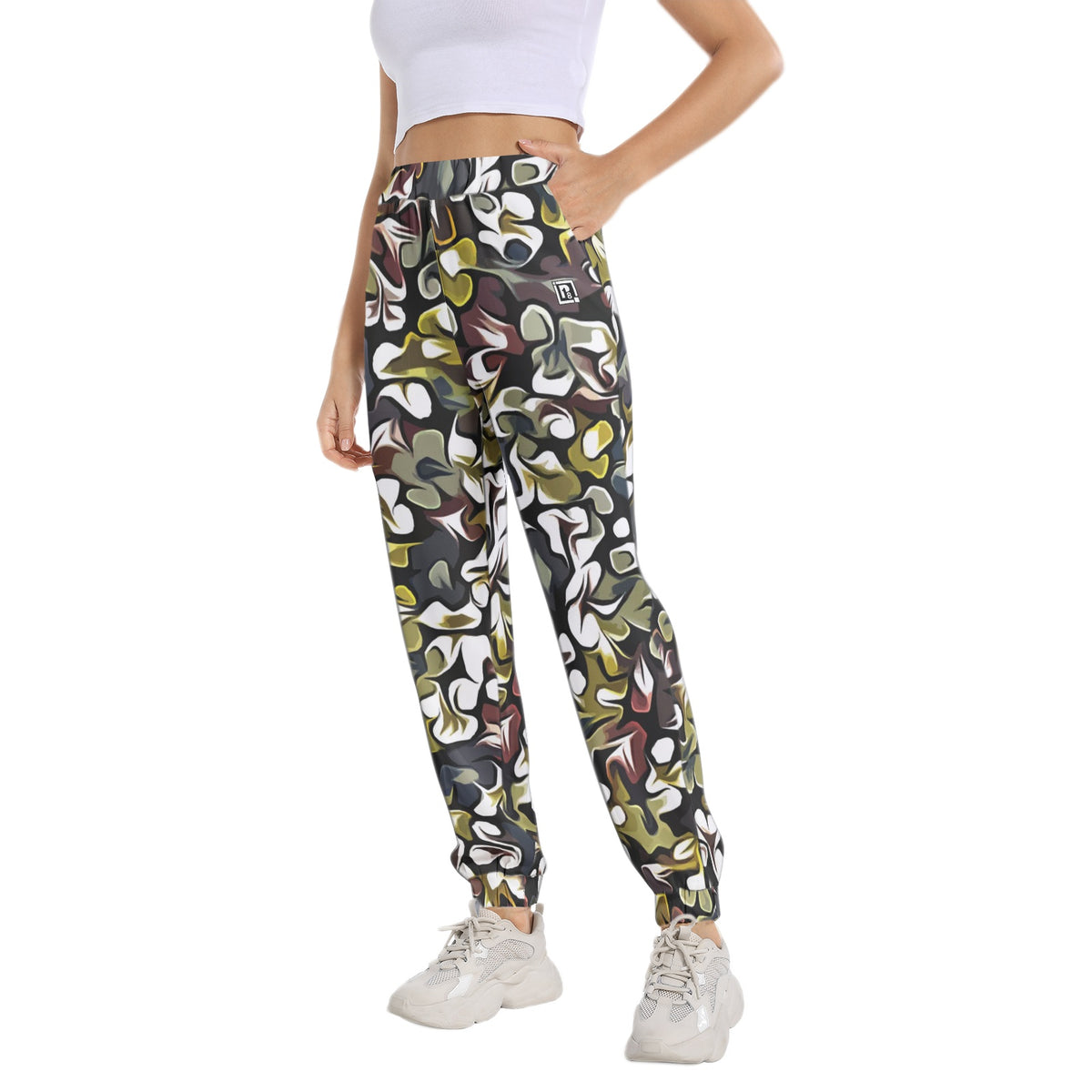 Elastic Waist Tapered Sweatpant