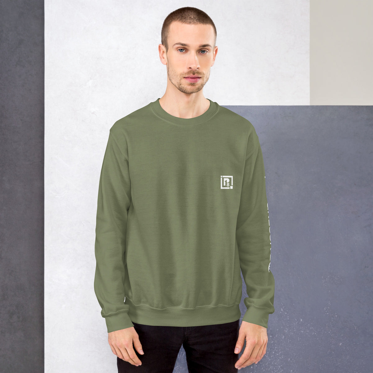 Men's Full Sleeve Solid Crew-Neck Sweatshirt